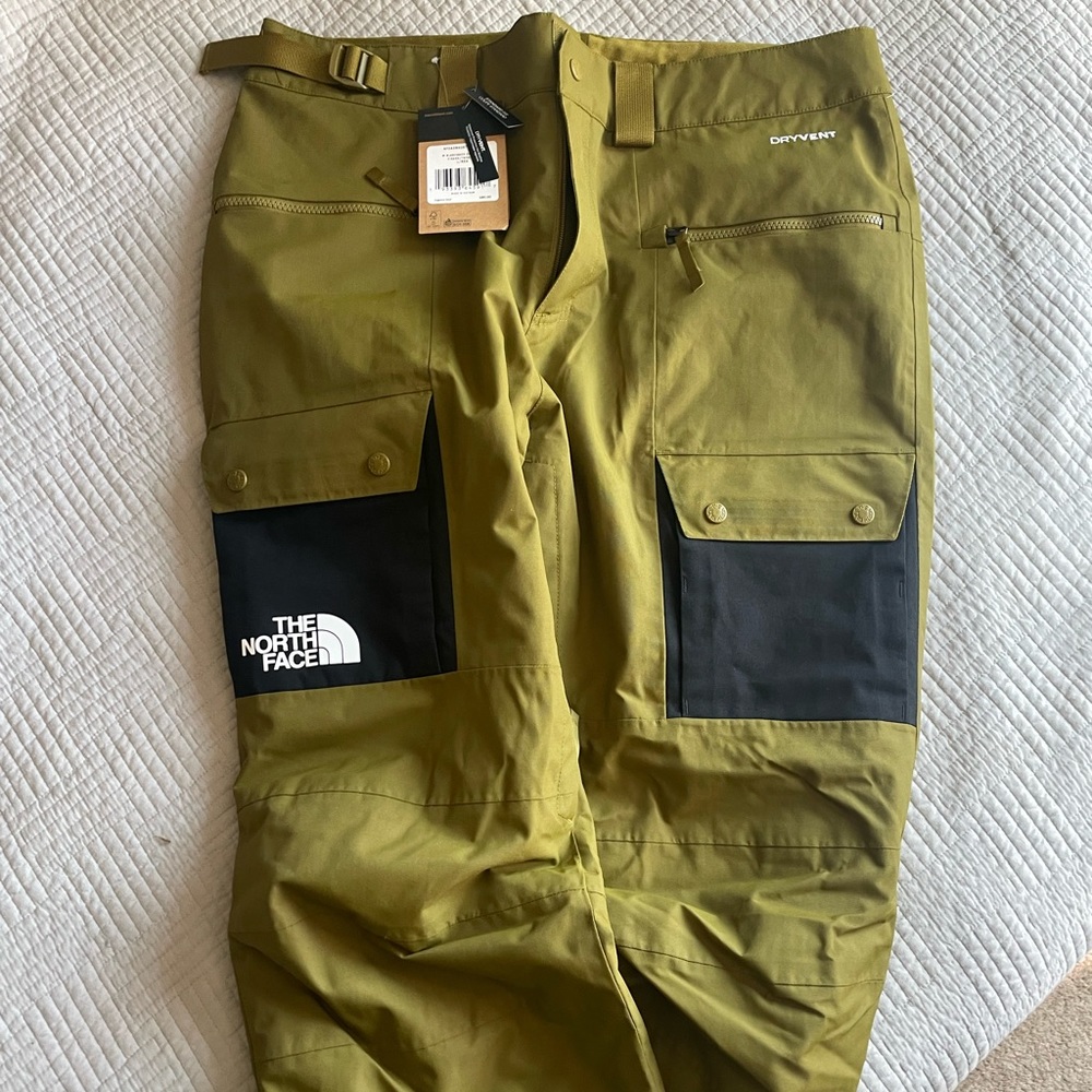 Men’s North Face ski pants